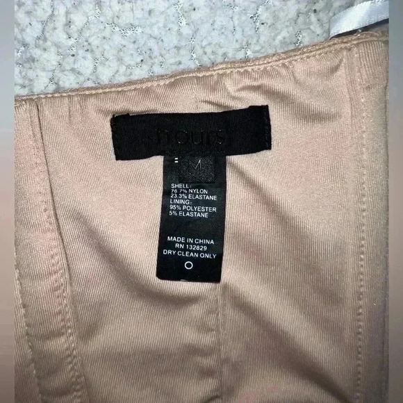 REVOLVE h:ours Corset strapless Lace Top Size Medium - Picture 4 of 4